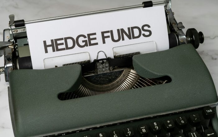 Vergelijking van ETF’s en beleggingsfondsen met prestaties en analyse in TransStock